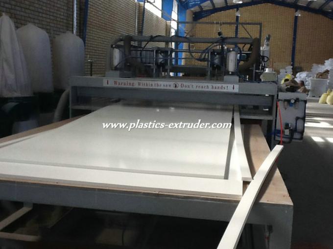 PVC Crust Skinning Foam WPC Board Machine / WPC Extrusion Machine 1
